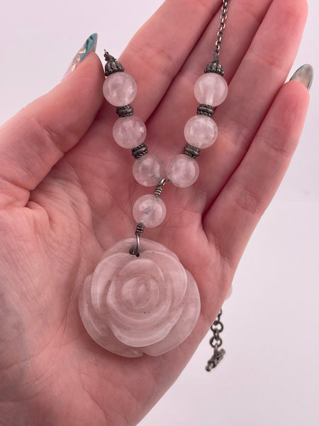 sterling silver 16 1/4" carved rose quartz flower necklace