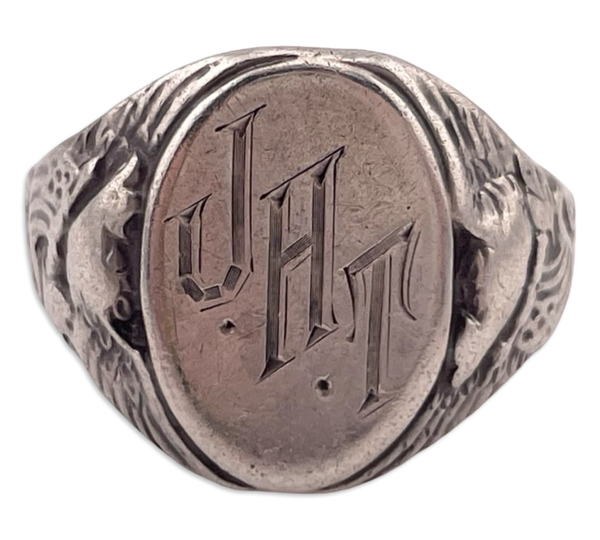 size 9.75 sterling silver Uncas J.H.T. eagle flag military service signet ring