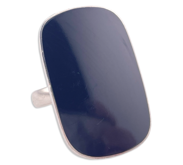 size 7.75 sterling silver black resin ring