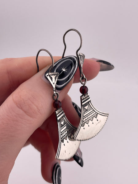 sterling silver etched fan garnet dangle earrings