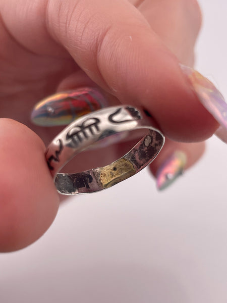 size 8.25 sterling silver stamped band ring