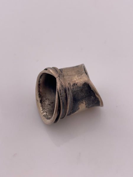 size 5.25 sterling silver chunky stoneless shield ring