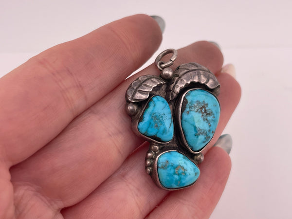 sterling silver triple turquoise pendant