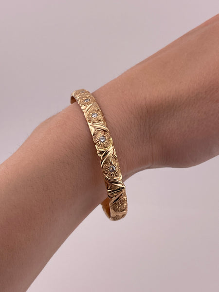 14k yellow gold flower designer Jabel diamond hinge bracelet