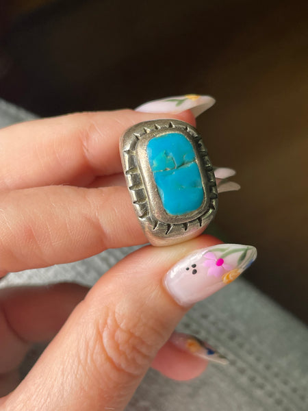size 10 sterling silver turquoise chunky ring ***Cracked Stone***