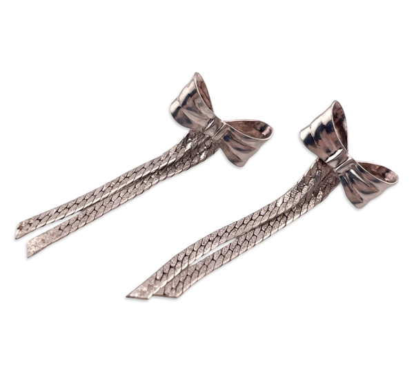 sterling silver bow herringbone chain stoneless post dangle earrings