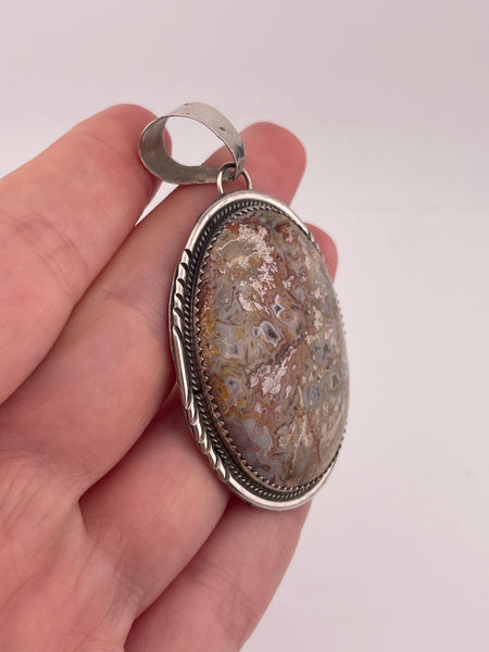 sterling silver 2-1/2" agate pendant