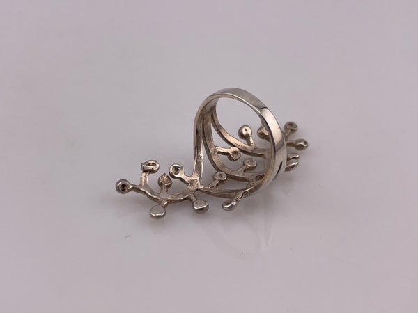 size 8 sterling silver stoneless abstract ring