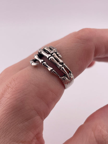 size 9.5 sterling silver skeleton hand ring