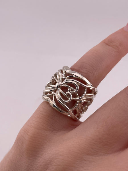 size 5 sterling silver stoneless filigree ring