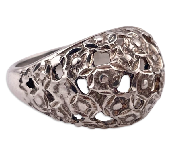 size 7 sterling silver domed flower cut-out ring