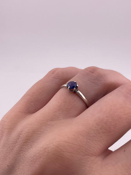 size 7.25 sterling silver faceted lab sapphire ring