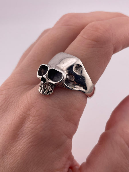 size 11 sterling silver skull ring
