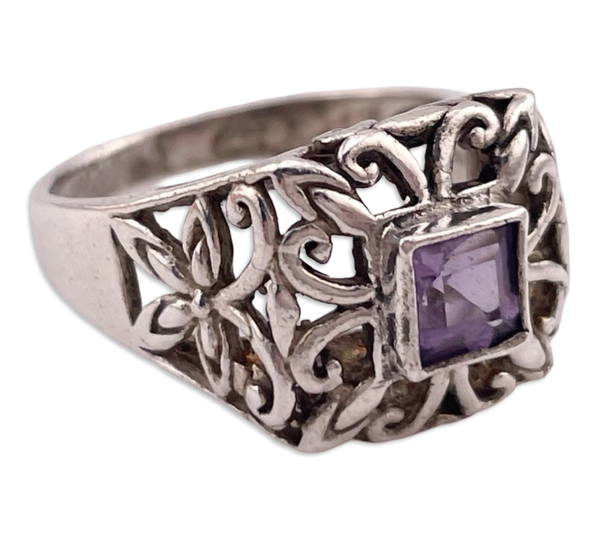 size 8.25 sterling silver faceted amethyst butterfly design ring