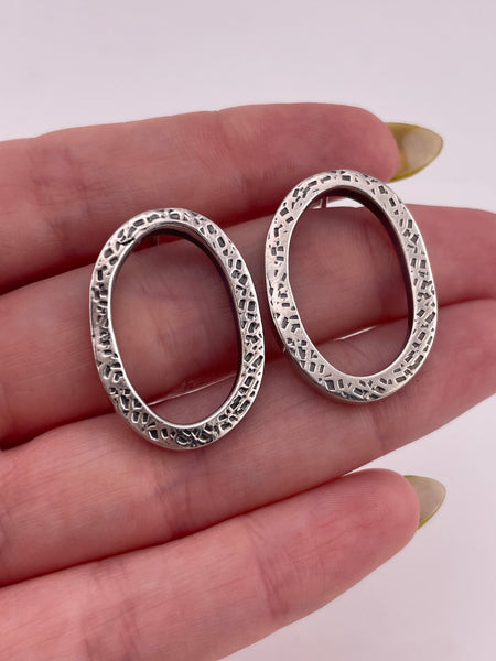 sterling silver stoneless textured thick oval post earrings