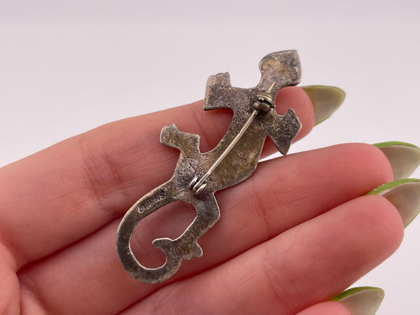 sterling silver stamped lizard gecko brooch