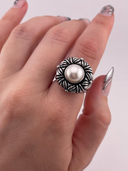 size 7 sterling silver faux pearl ring