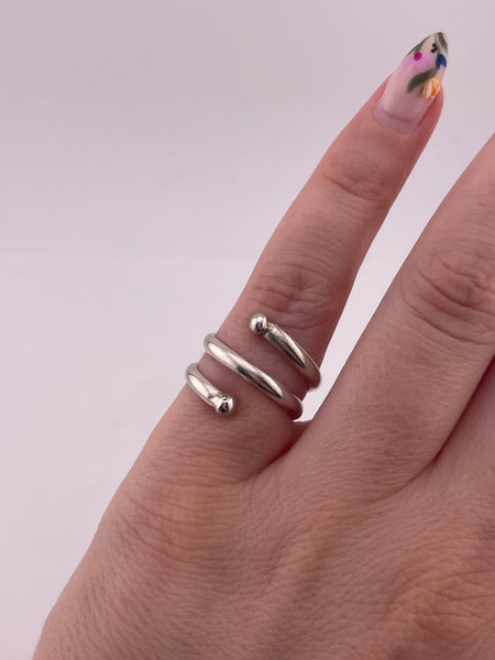 size 4.5 sterling silver stoneless ball wrap ring