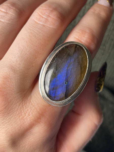 size 10 sterling silver chunky oval labradorite ring