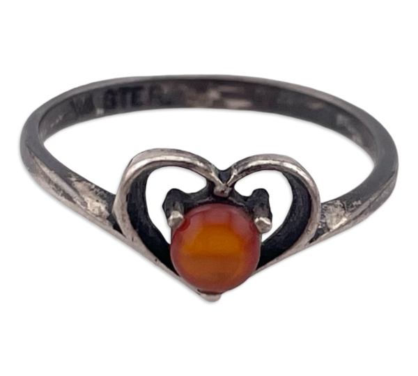 size 6.5 sterling silver synthetic orange stone heart ring