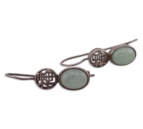sterling silver nephrite hook dangle earrings