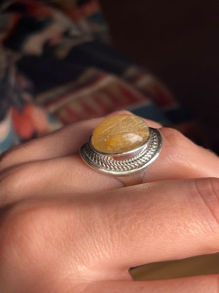 size 7.25 sterling silver oval rutilated quartz rope border ring