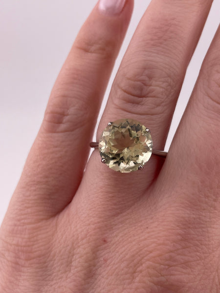 size 7.5 sterling silver faceted lab yellow topaz ring