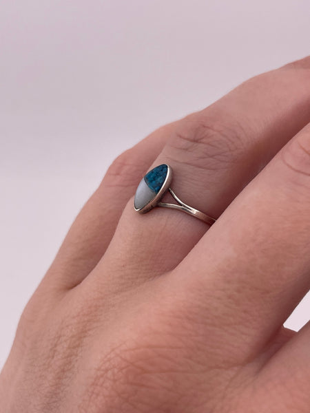 size 6.75 sterling silver mother of pearl crushed turquoise ring