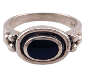 size 7.75 sterling silver synthetic onyx ring