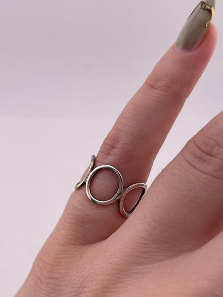 size 4 sterling silver circle band ring