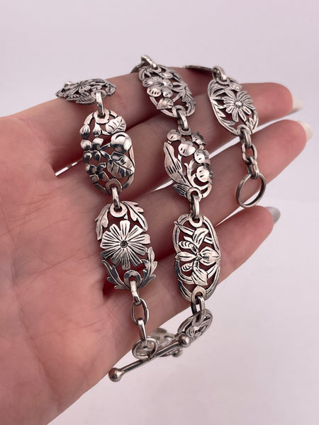 sterling silver 19-1/2" artisan flower necklace