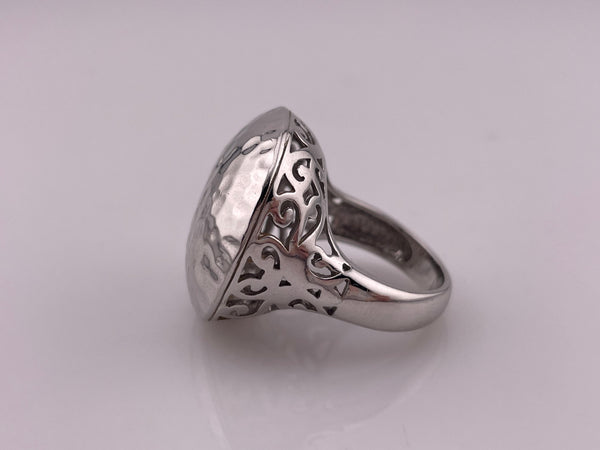 size 8.25 rhodium plated sterling silver chunky stoneless hammered circle scroll cut-out ring