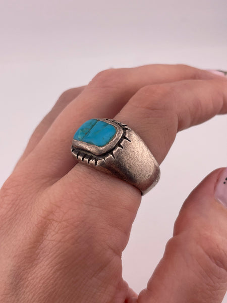 size 10 sterling silver turquoise chunky ring ***Cracked Stone***