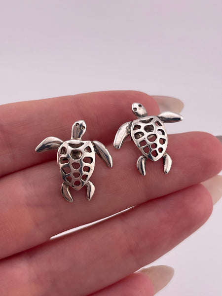 sterling silver sea turtle post earrings **AS IS**