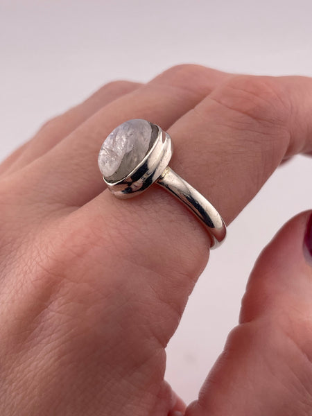 size 9 sterling silver oval rainbow moonstone ring