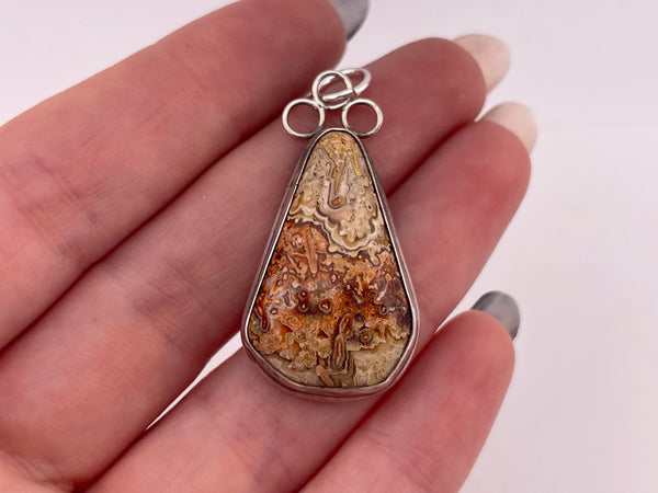 sterling silver agate pendant