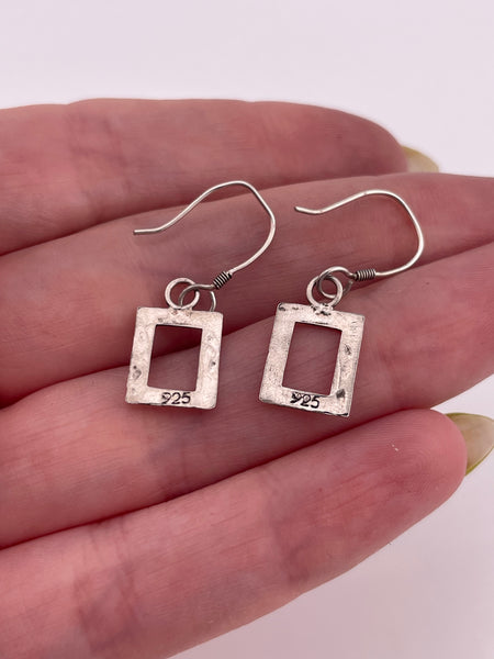 sterling silver stoneless lightweight hammered square dangle earrings