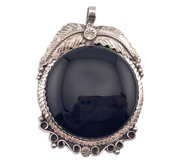 sterling silver 2-3/8" large onyx leaf pendant
