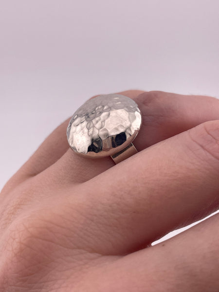 size 6.5 sterling silver Mexican stoneless circle dome hammered ring