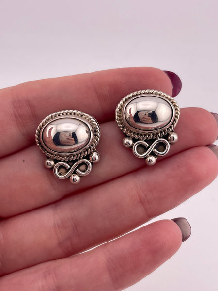 sterling silver Mexican stoneless chunky rope domed oval post earrings