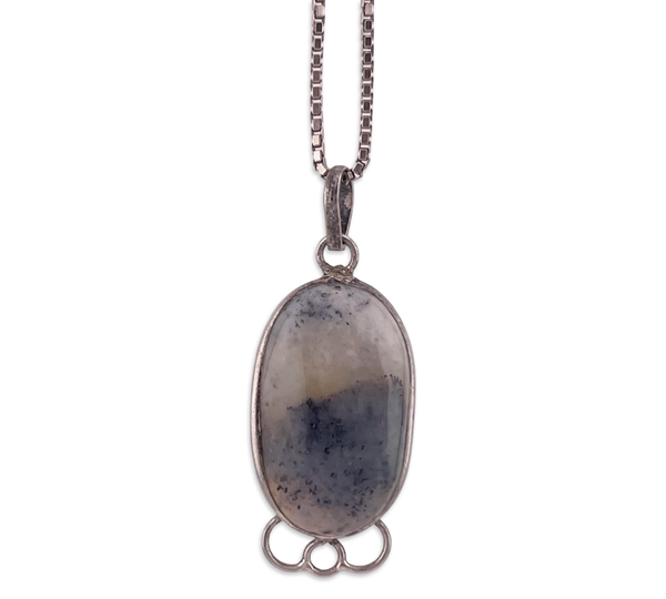 sterling silver 18-3/4" agate necklace