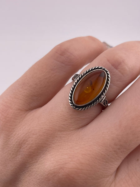 size 5.75 sterling silver oval amber cable border ring