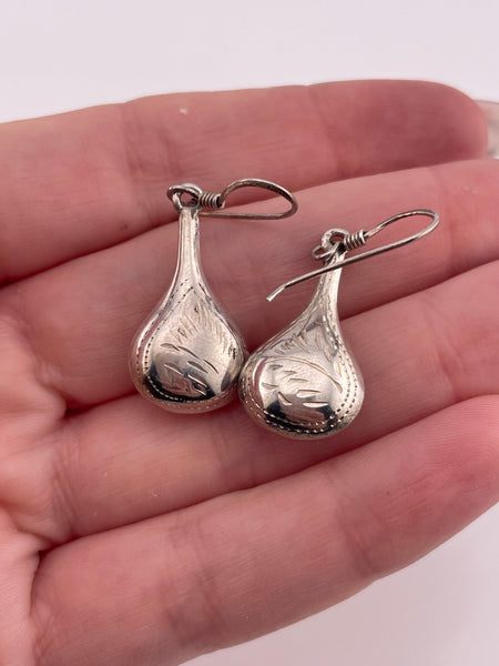 sterling silver etched jug hook dangle earrings