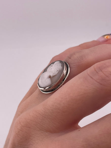 size 6.75 800 silver cameo ring
