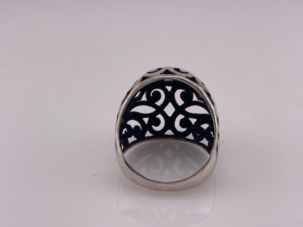 size 10.75 sterling silver stoneless cut-out design ring