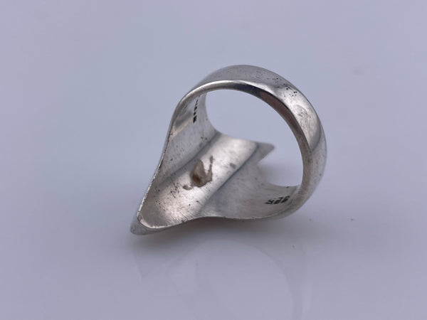size 8.75 sterling silver Mexican chunky heavy stoneless ring