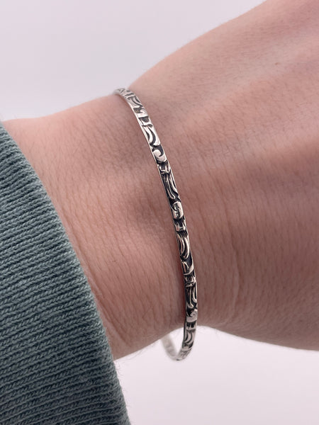 sterling silver 7 3/4" textured bangle bracelet