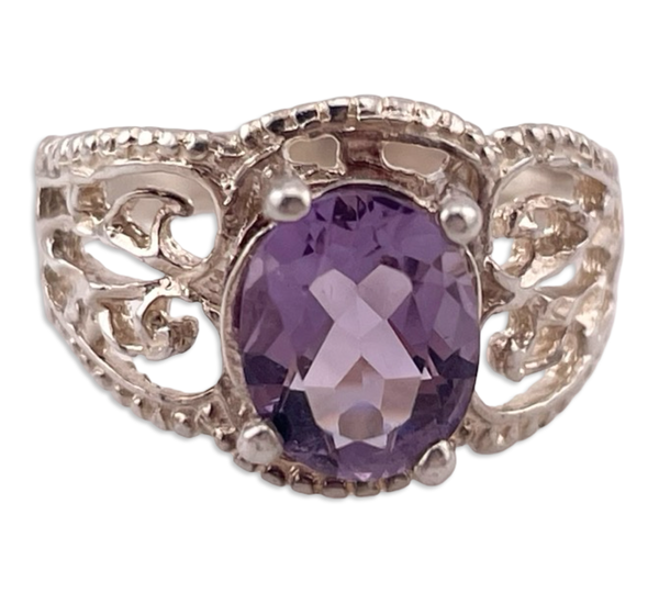 size 7 sterling silver faceted amethyst scroll cut-out ring