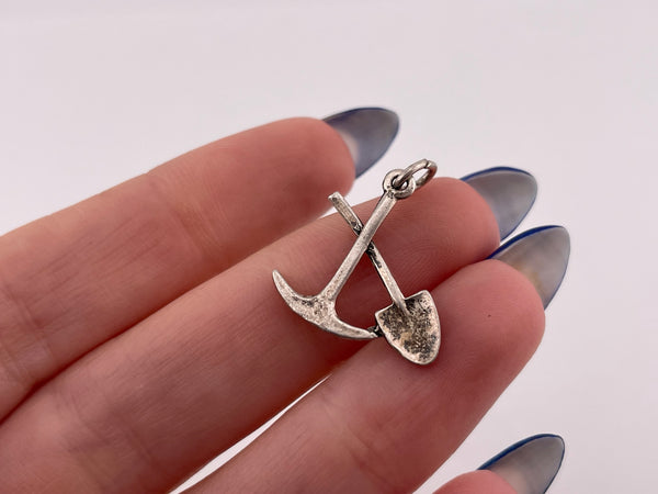 sterling silver tools pendant
