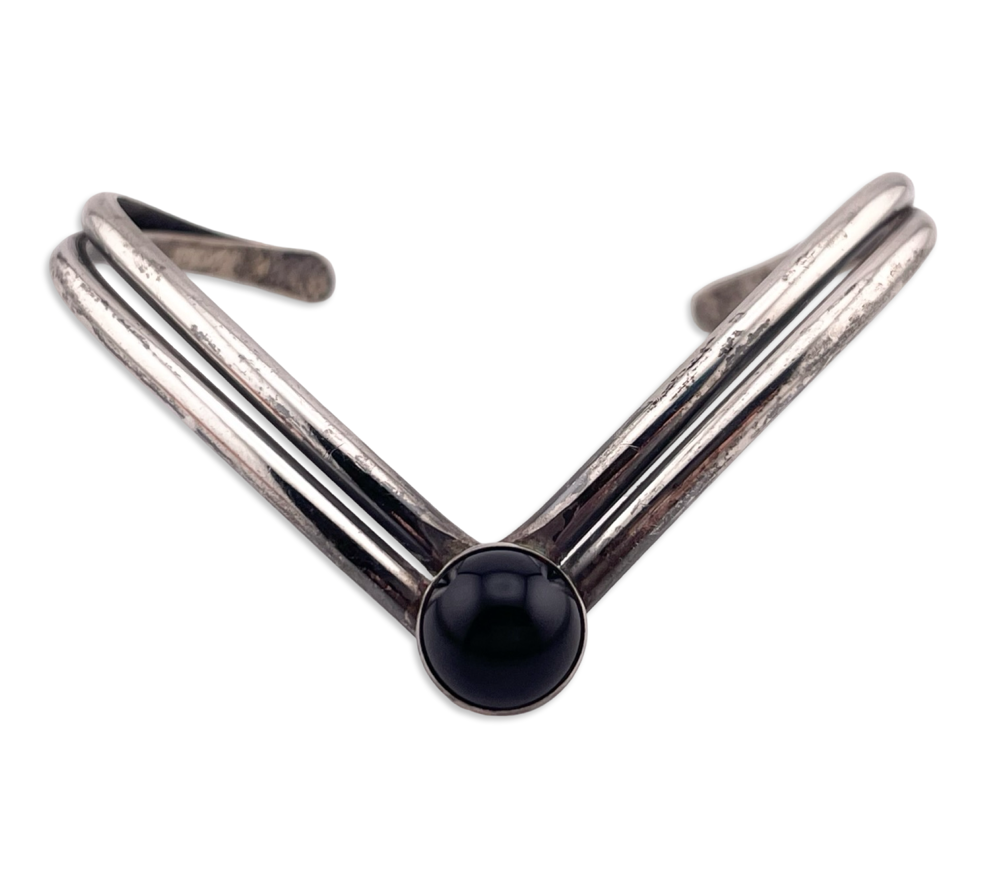 sterling silver onyx V cuff bracelet